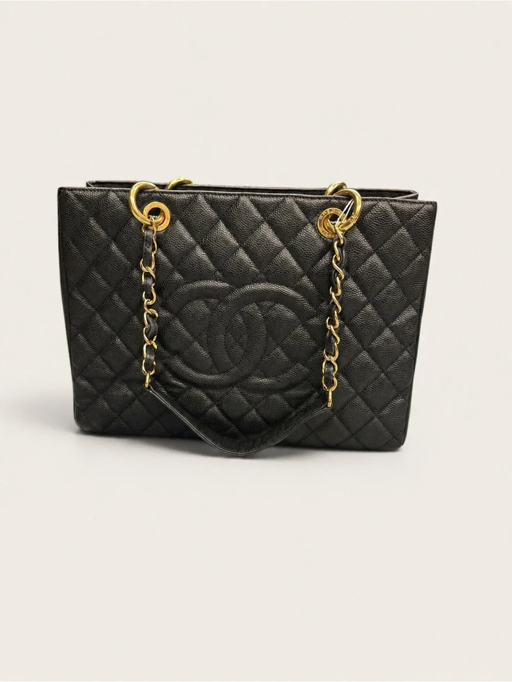 CHANEL Black caviar Leather Shoulder Bag with Gold Chain Straps